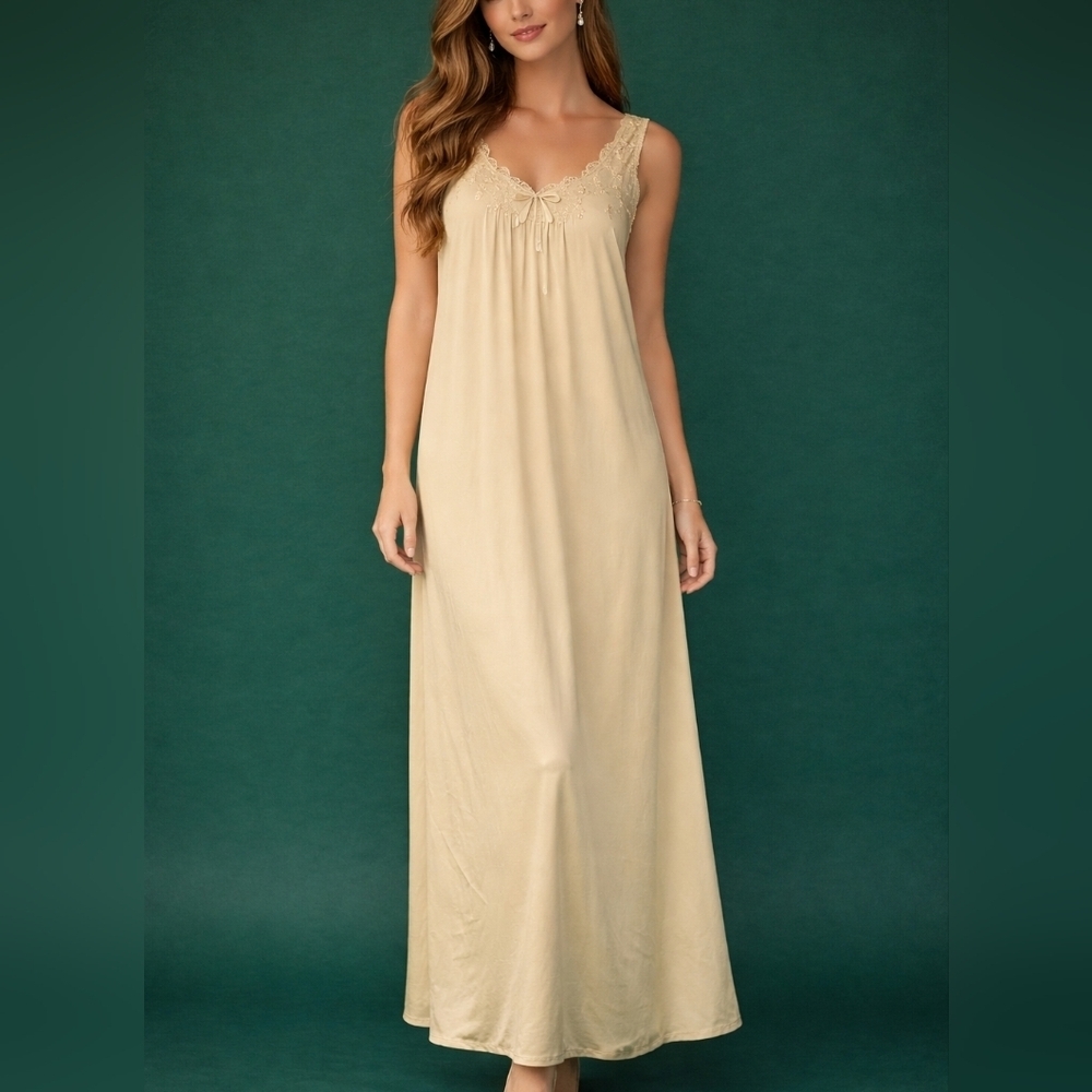 VTG SHADOWLINE 1960s Pale Yellow Floral Embroidered Lace Satin Maxi Nightgown